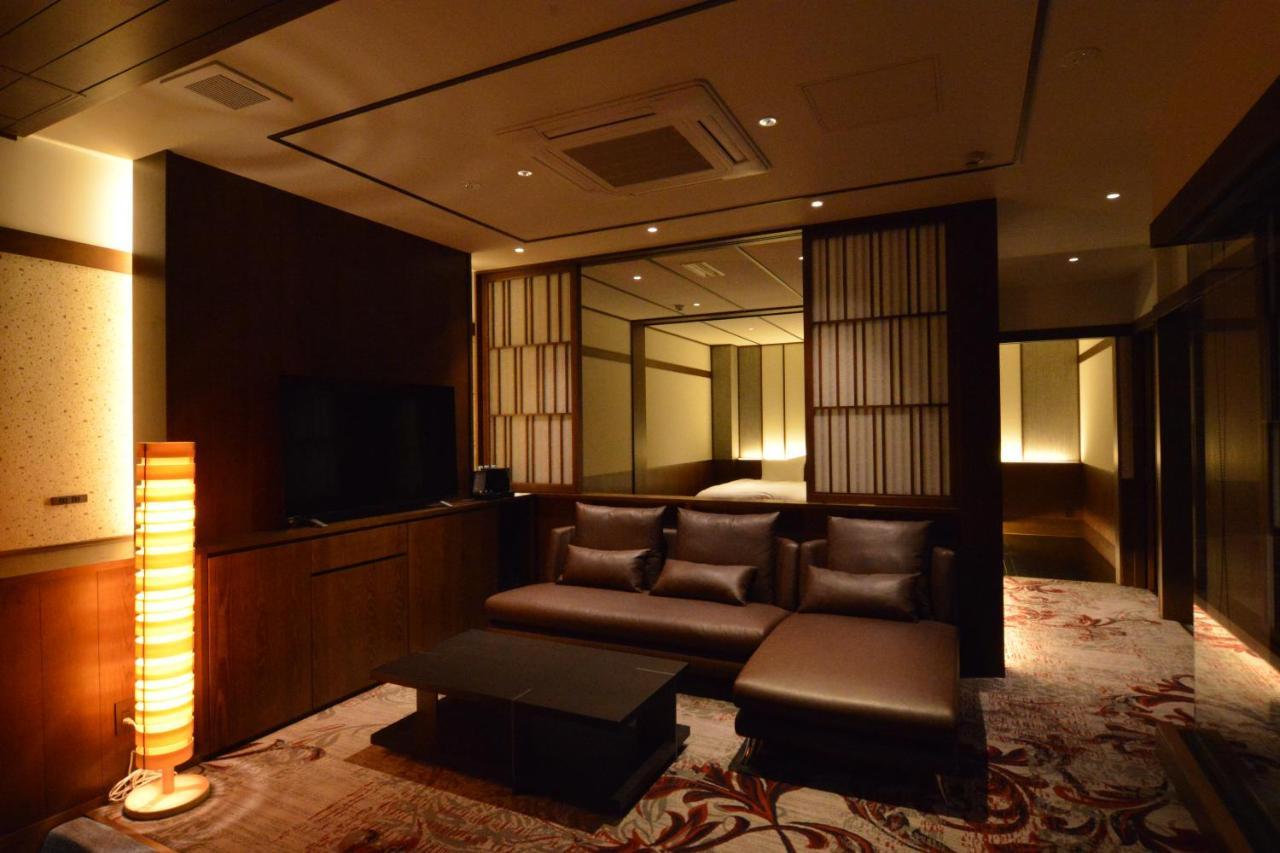 鳥居崎倶楽部 Hotel&Seafoods Kisarazu Eksteriør billede