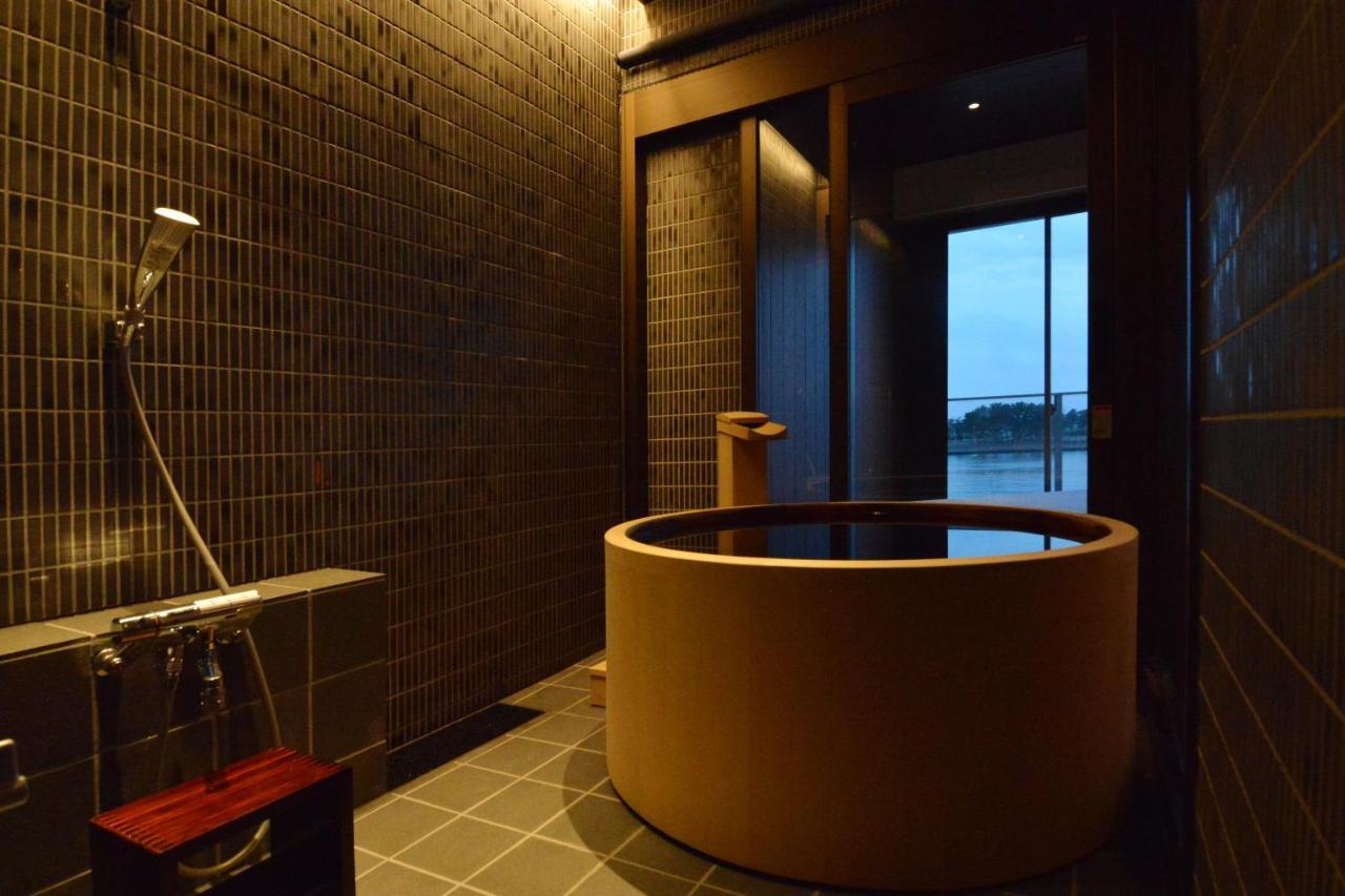鳥居崎倶楽部 Hotel&Seafoods Kisarazu Eksteriør billede