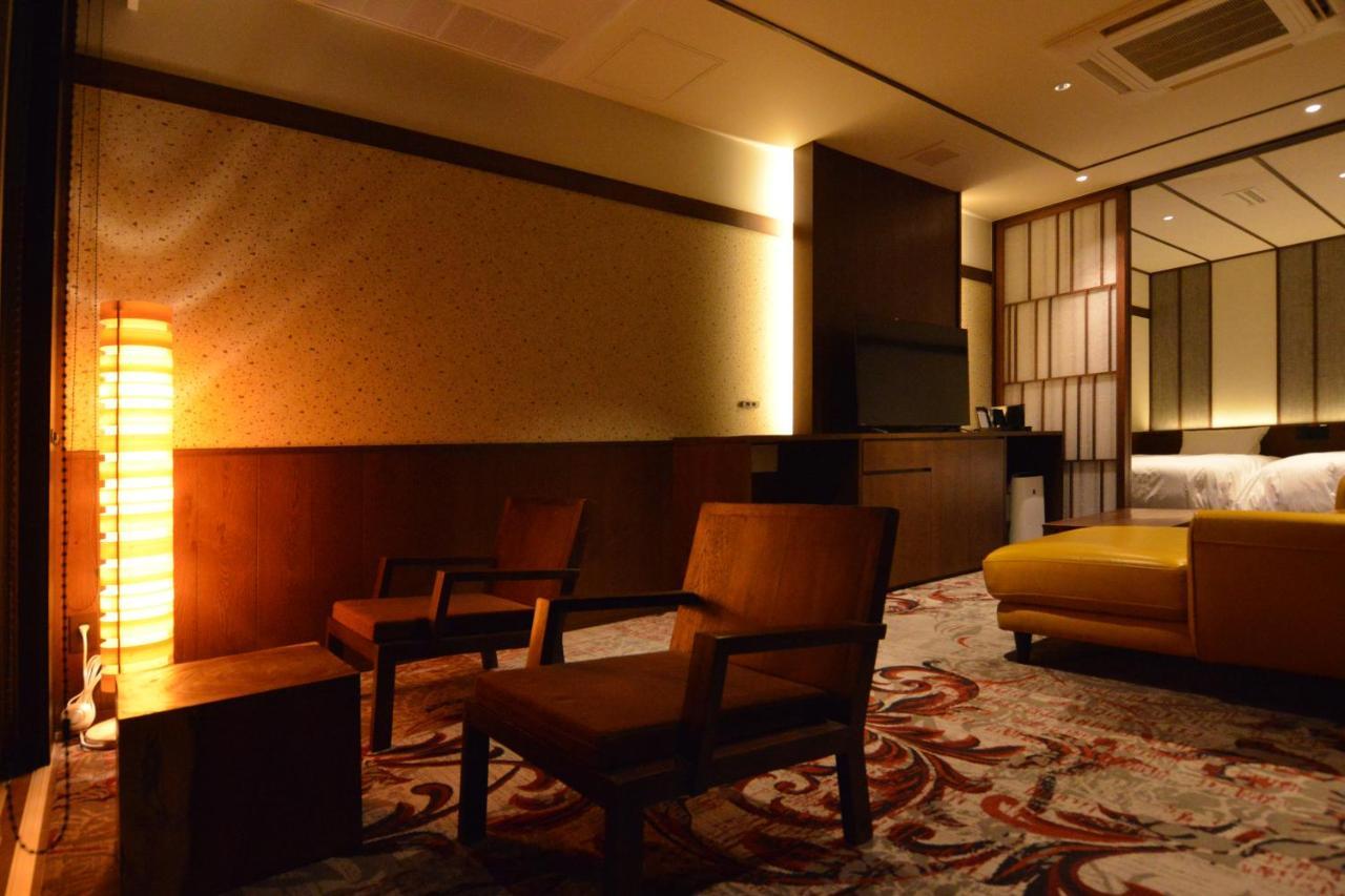 鳥居崎倶楽部 Hotel&Seafoods Kisarazu Eksteriør billede